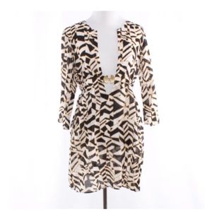 Trina Turk Small Swimsuit Cover Up